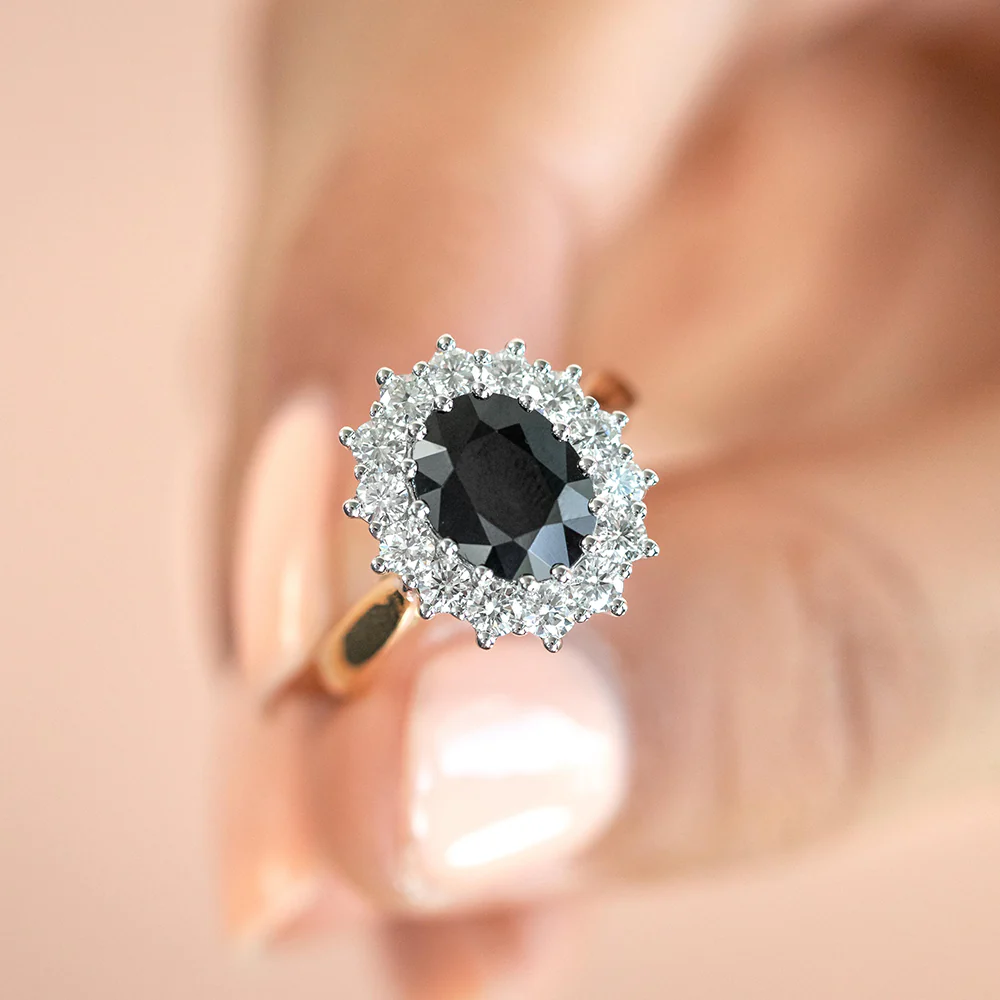 18ct Ring with 2.70 Carat Natural Sapphire and 0.70ct Diamonds "Princess Catherine" - Image 4