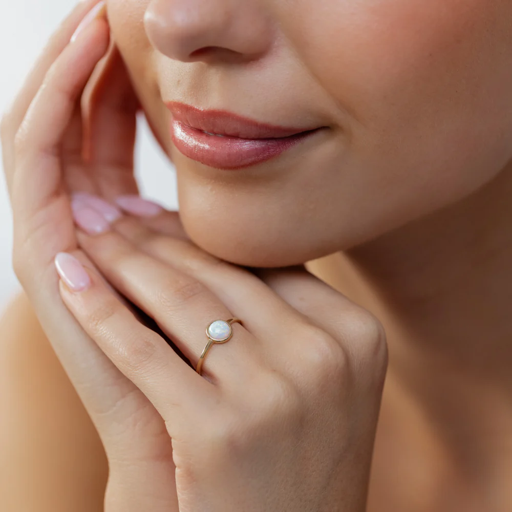 Created Opal Bezel Ring in 9ct Yellow Gold - Image 3