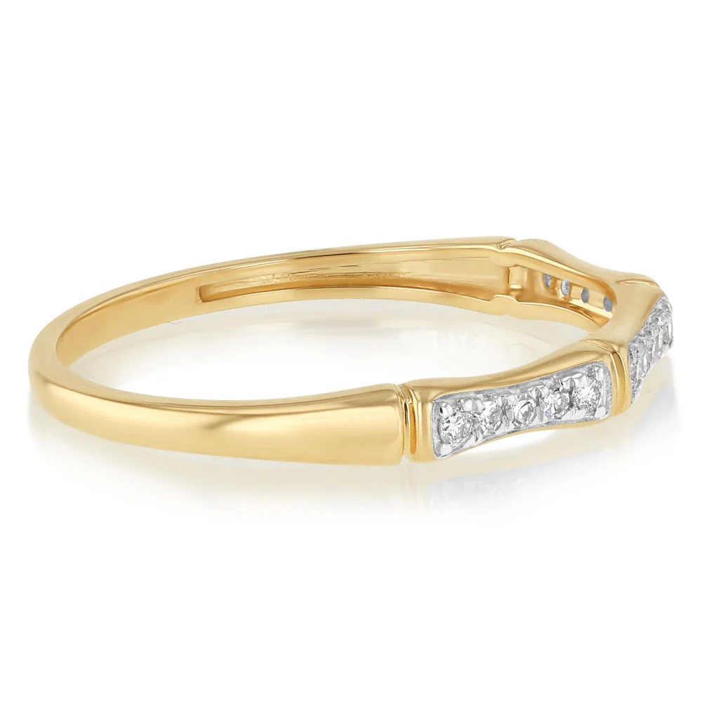 Diamond Ring in 9ct Yellow Gold - Image 2
