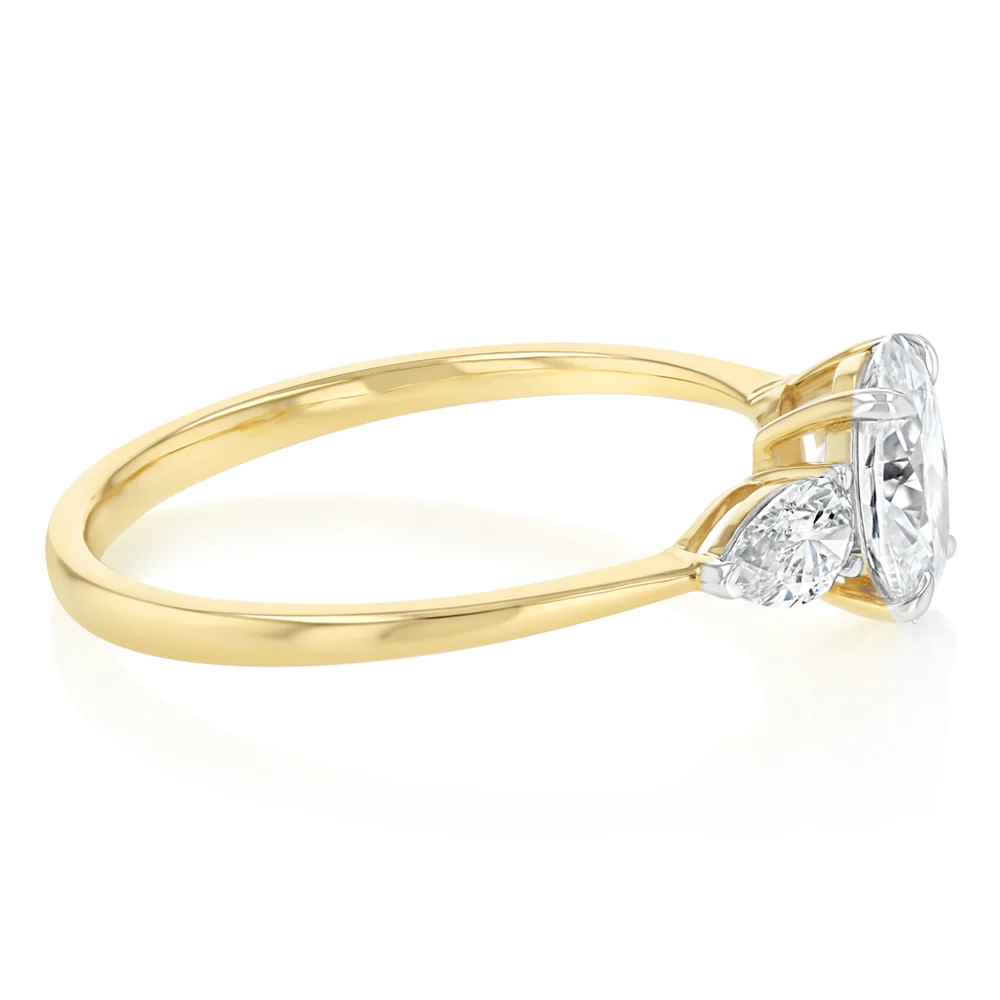 Luminesce Lab Grown 1 Carat Diamond Ring in 9ct Yellow Gold - Image 2