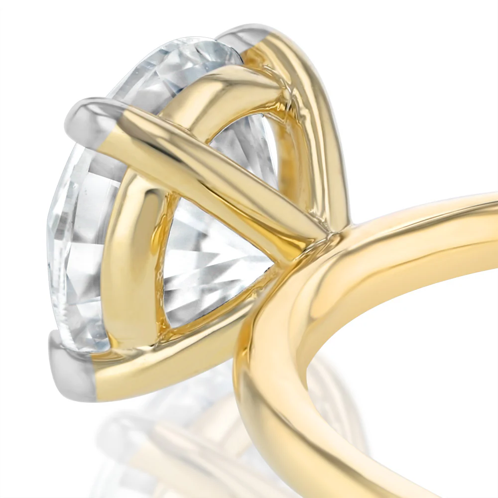 Luminesce Lab Grown 1 Carat Diamond Solitaire Ring in 9ct Yellow Gold - Image 3